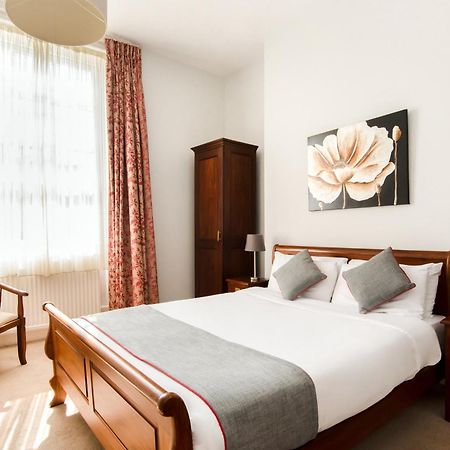 Oyo The Regency, Clifton Bristol Hotel Bagian luar foto