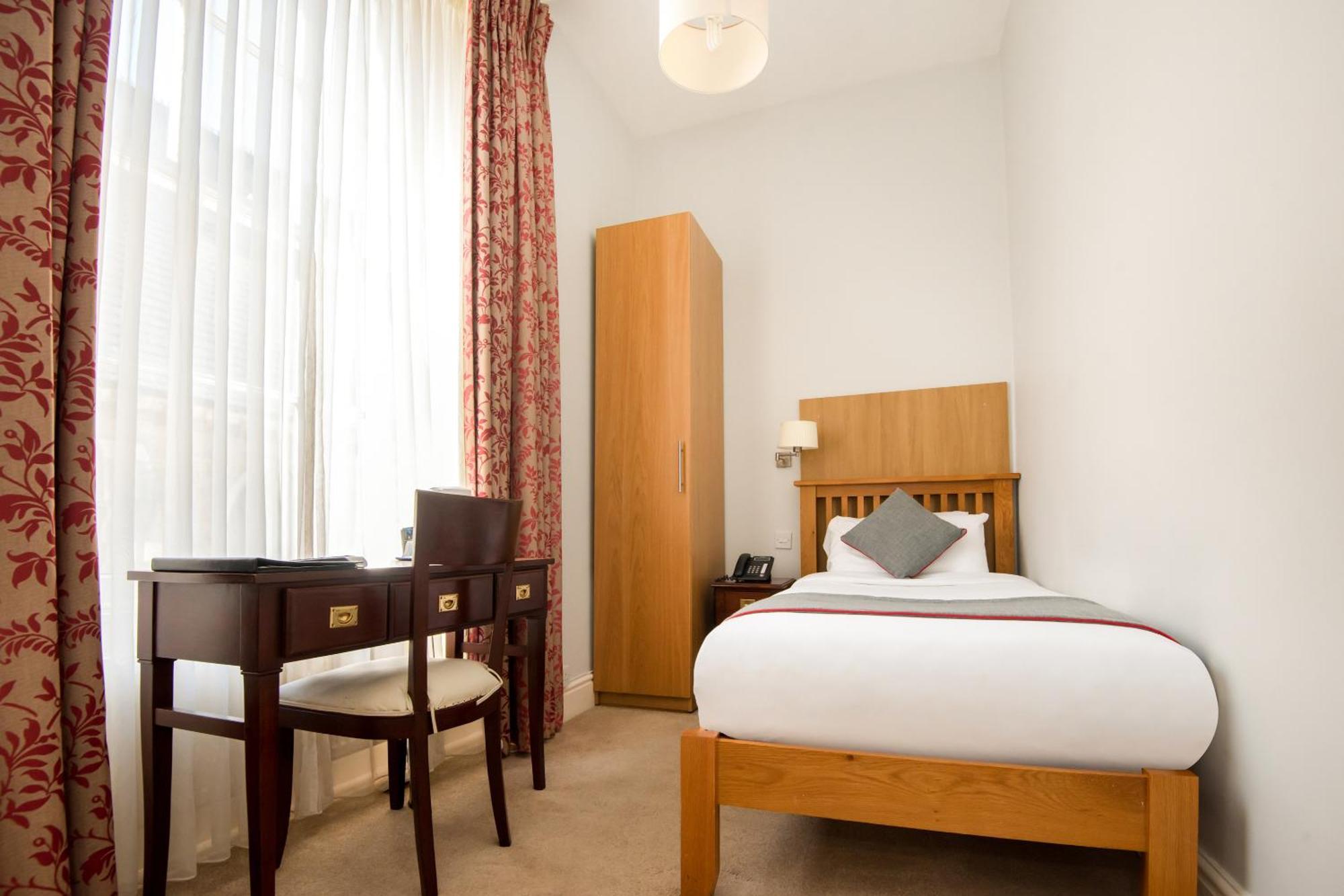 Oyo The Regency, Clifton Bristol Hotel Bagian luar foto