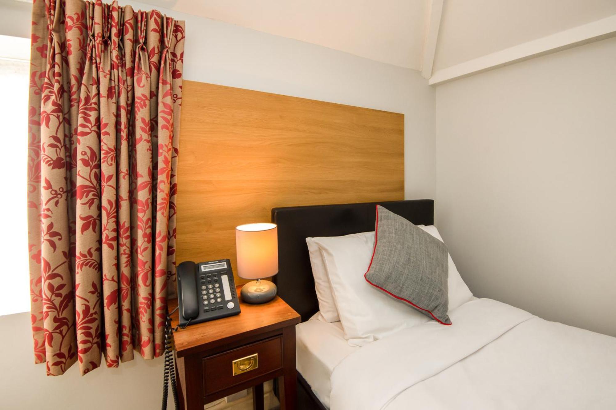Oyo The Regency, Clifton Bristol Hotel Bagian luar foto