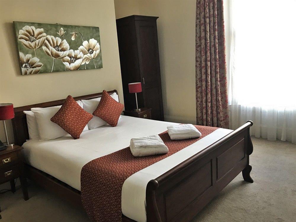 Oyo The Regency, Clifton Bristol Hotel Bagian luar foto
